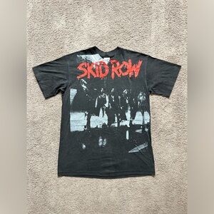 Vintage 1989 Skid Row Making a Mess of US Shirt Single Stitch Mens